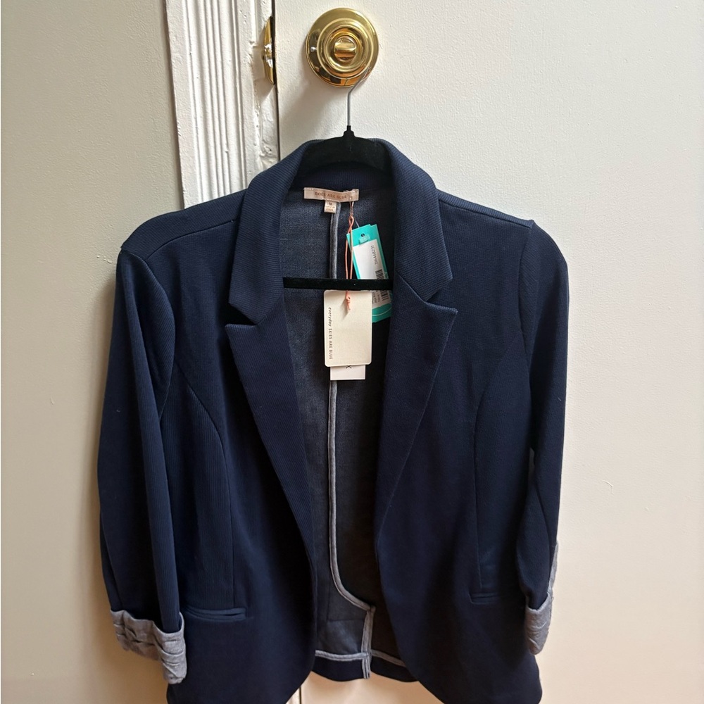Skies Are Blue Dark Blue Blazer